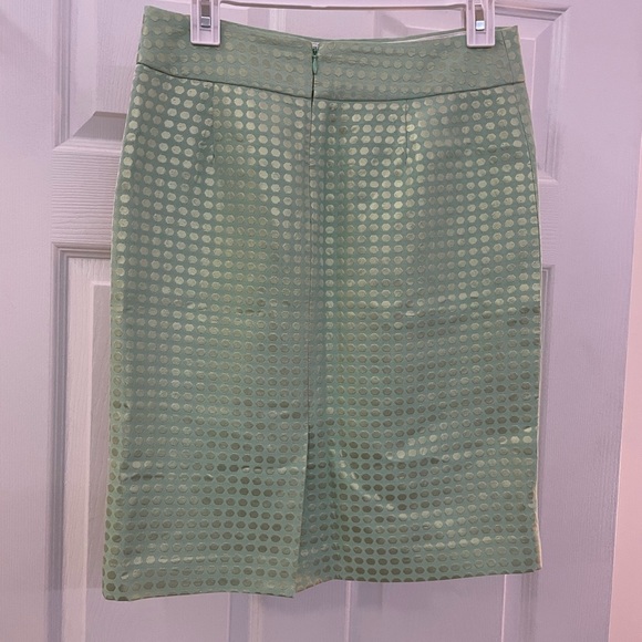 J crew pencil green dot skirt size 2 - Picture 5 of 6